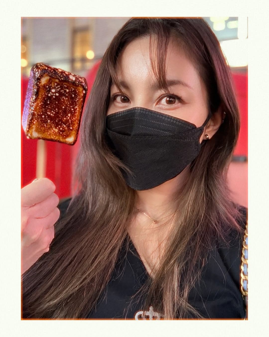 「これ！すっごく好き」人気女優〇〇が明洞で初フローズンスモアに感動⁉︎夜屋台の熱気もレポート！