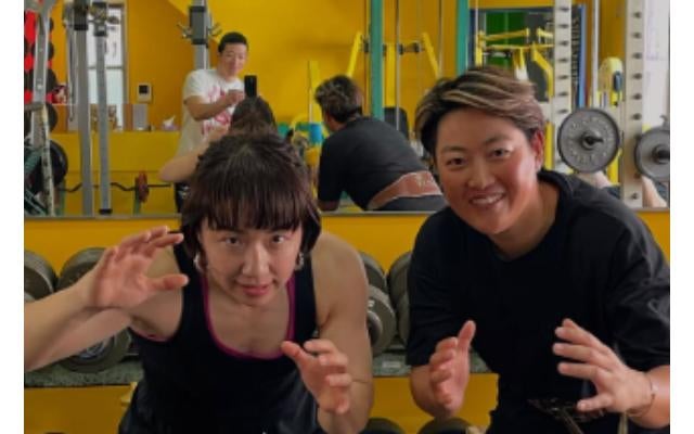 レスリング・浜口京子、工藤遥加と充実トレーニング！初優勝の祝福も