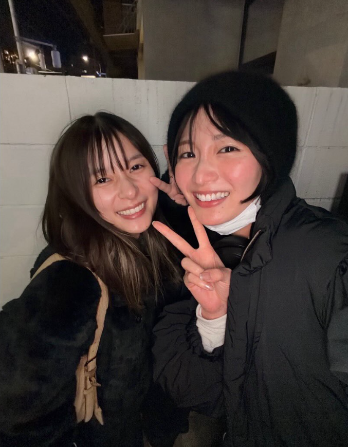 芳根京子、岡崎紗絵との2ショット投稿を公開