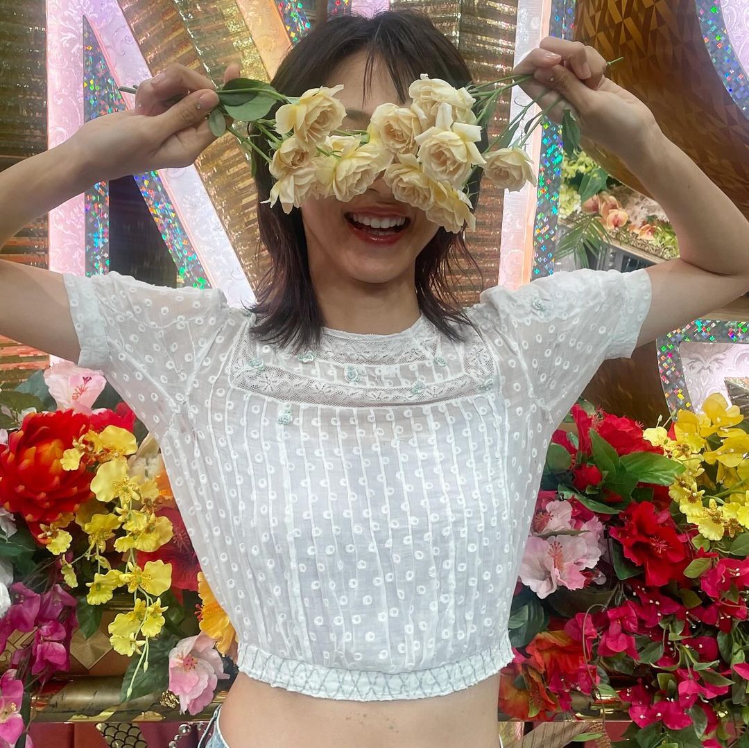 ファン歓喜！満島ひかり FNS歌謡祭の様子を公開！