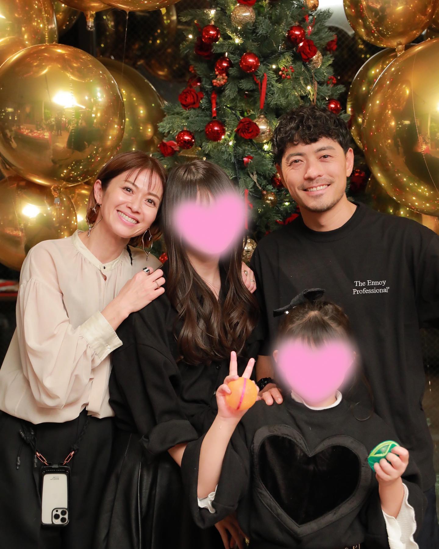 畑野ひろ子が夫・鈴木啓太や愛娘達との家族ショット披露💕幸せそうな姿にほっこり😆