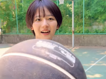「わあい～最高じゃん！」バスケ美女子、3ポイントシュート炸裂！喜びの”ソイソイヤー・ダンス”も披露しファンときめく