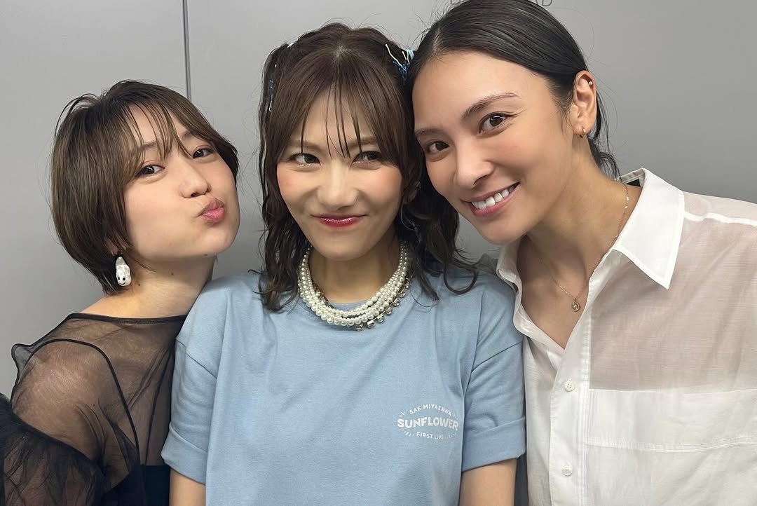 大島優子、宮澤佐江のファーストライヴにサプライズ出演！「最高の時間」