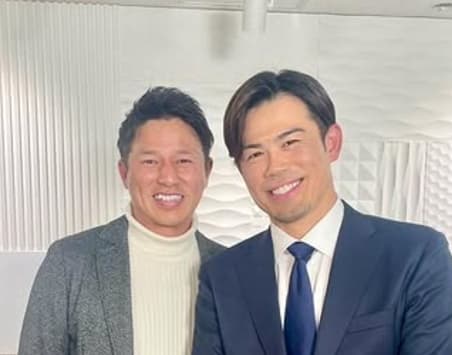 「共通点の多い2人！」元楽天・今江敏晃、先輩である平石洋介とのツーショットを公開
