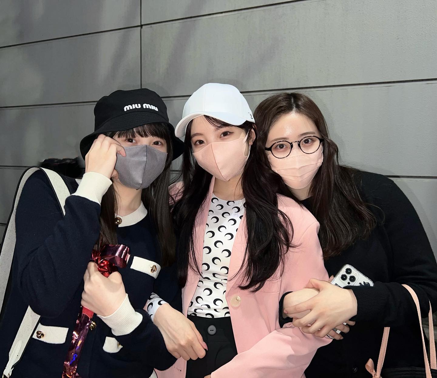 可愛すぎるスーパー3姉妹💖　本田真凜が最新姉妹ショットを公開⛸✨