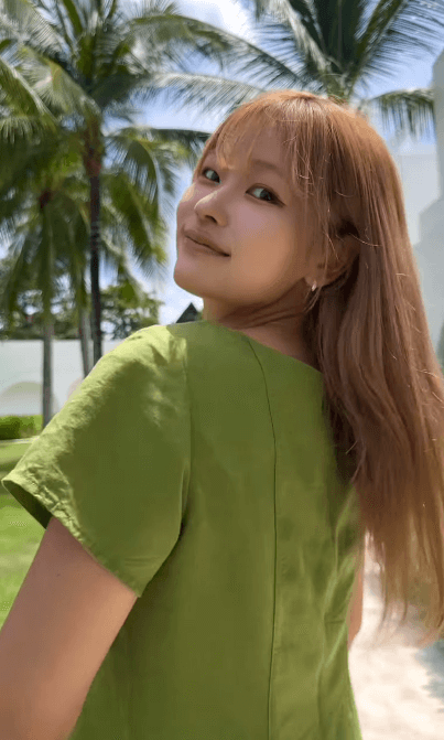 「ムチドルです」カービングアイドル・綾部香里、ファンが”アイドルのPV”と絶賛したサムイ島での常夏美麗ショットを披露！