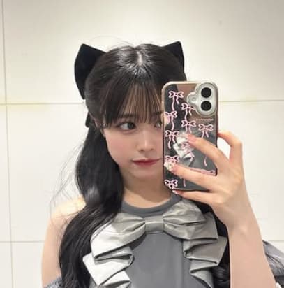 「鏡越しでもかわいい！」CUTIE STREET・佐野愛花、いろいろな鏡越しの写真を大公開！