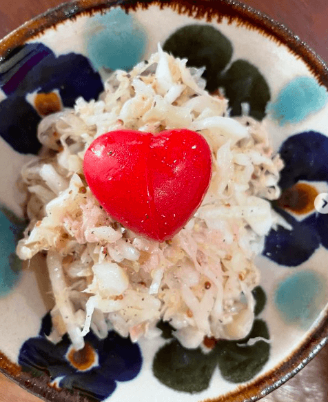 飯島直子、インスタで「無限シチュー」と「大きすぎた水切りカゴ」エピソード披露！