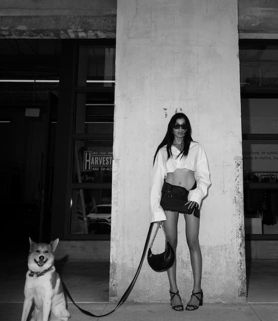 ローラ 超クールな一枚を披露！