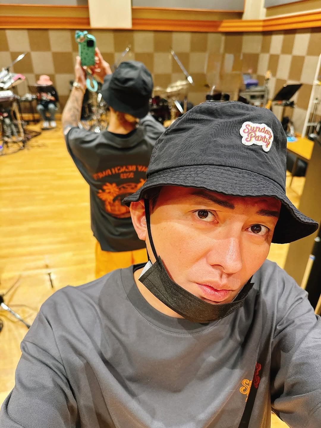 「気合入りすぎて燃えちまった」イケメン歌手〇〇、リハで“本気スイッチ”入りすぎな件にファン興奮