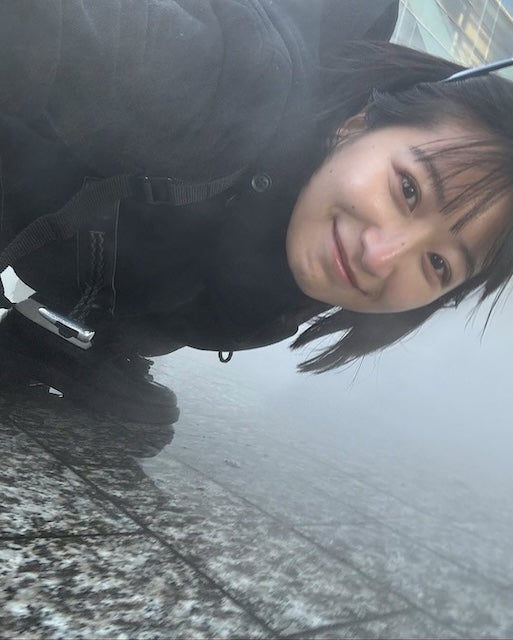 人気グラドル榎原依那が坂本龍一展に訪問！ファンからは「かっこいい」との声多数