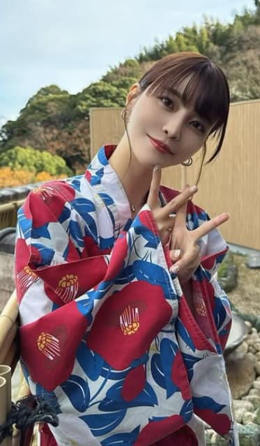 際立つ可愛さ！グラドル 岸明日香 浴衣姿を披露！