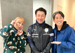 「片野坂監督とも久々の再会」前園真聖、大分で公開収録＆トークイベント開催！