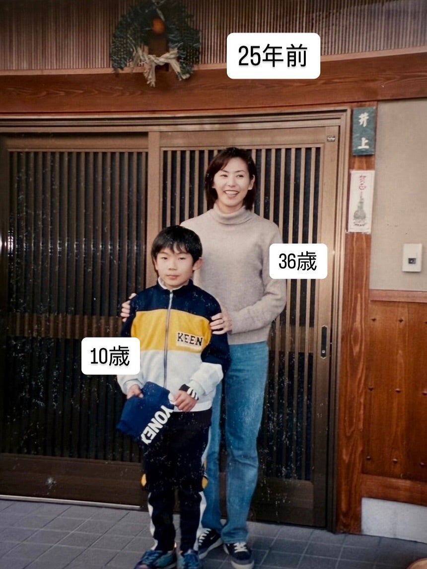 「25年後に同じポーズで写真撮りました！」元バドミントン選手・陣内貴美子、今朝思いがけない場所であの人と出会う