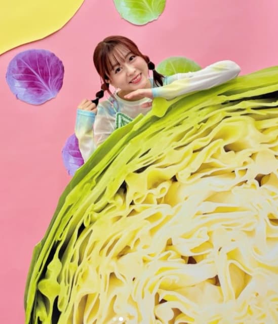 「妖精っぽくて」「天使」声優・水瀬いのりキャベツから飛び出す姿が可愛いと話題に！
