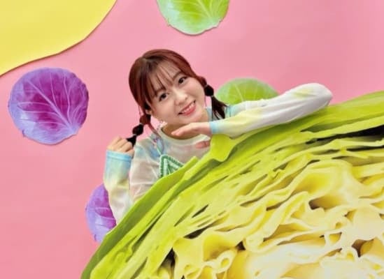 「妖精っぽくて」「天使」声優・水瀬いのりキャベツから飛び出す姿が可愛いと話題に！