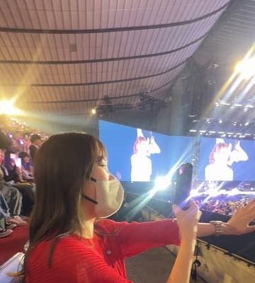 「絶対こっち見てたんですよ」指原莉乃、自身がプロデュースするイコラブのコンサートで大興奮!?