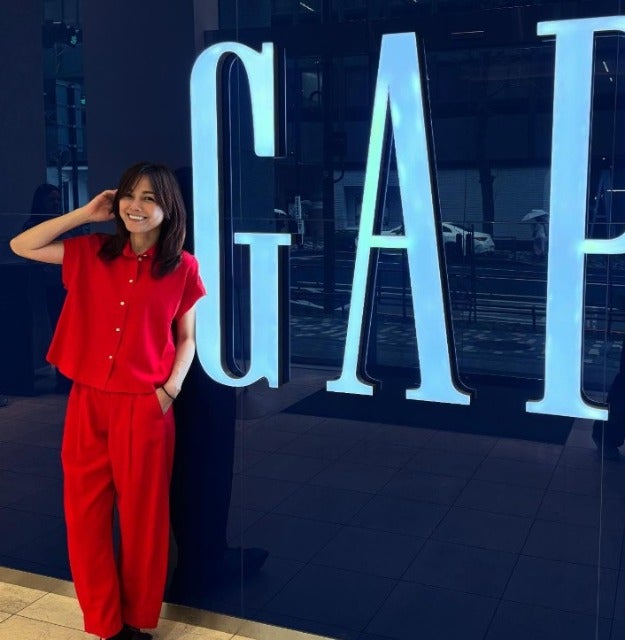 相川七瀬がGAPのセットアップで一足先に春夏コーデを披露！