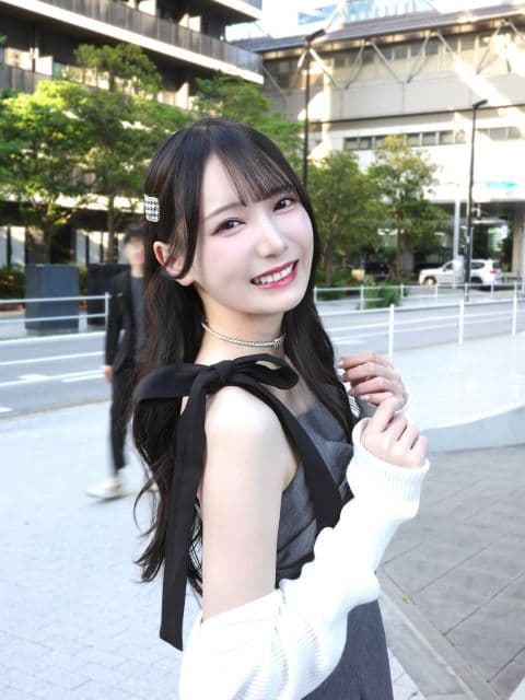 夏にぴったり100点満点の笑顔が可愛い！≠ME・鈴木瞳美の最新ショットが「可愛いすてき」と話題に！