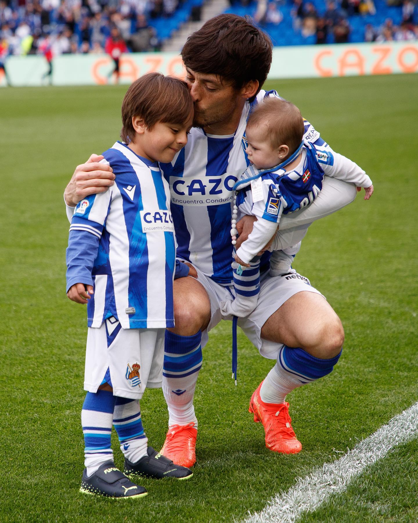 久保建英の同僚、シルバが通算900試合出場達成🔥