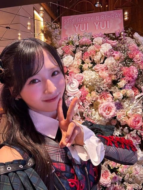 「愛を沢山感じられて本当に幸せでした」AKB48・小栗有以、生誕祭を豪華な花々が彩る！