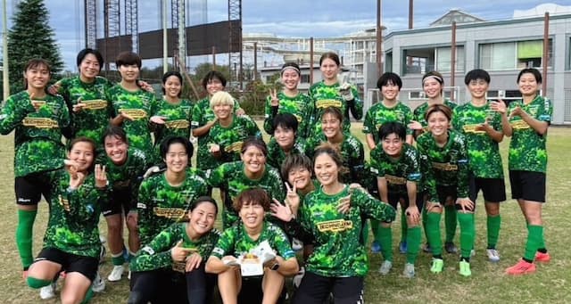 元なでしこ 岩清水梓　アラフォー誕生日「みんなありがとう💚」