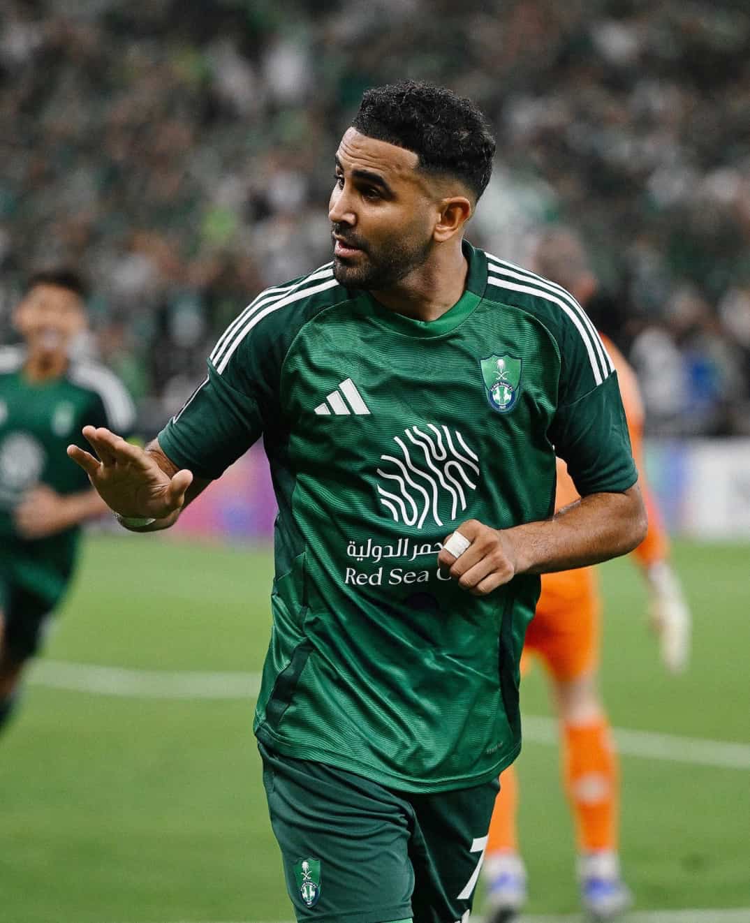 マフレズ、2ゴールでアルアハリを準々決勝へ導く！