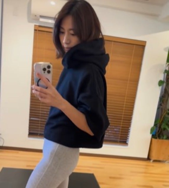 「もちもちやわらか！」東原亜希がお気に入りのレギンスを紹介！