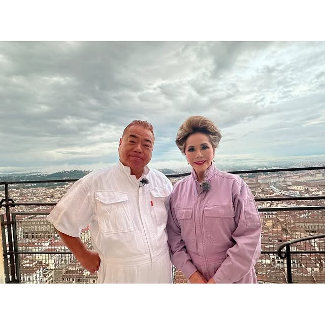 デヴィ夫人、あの芸人との