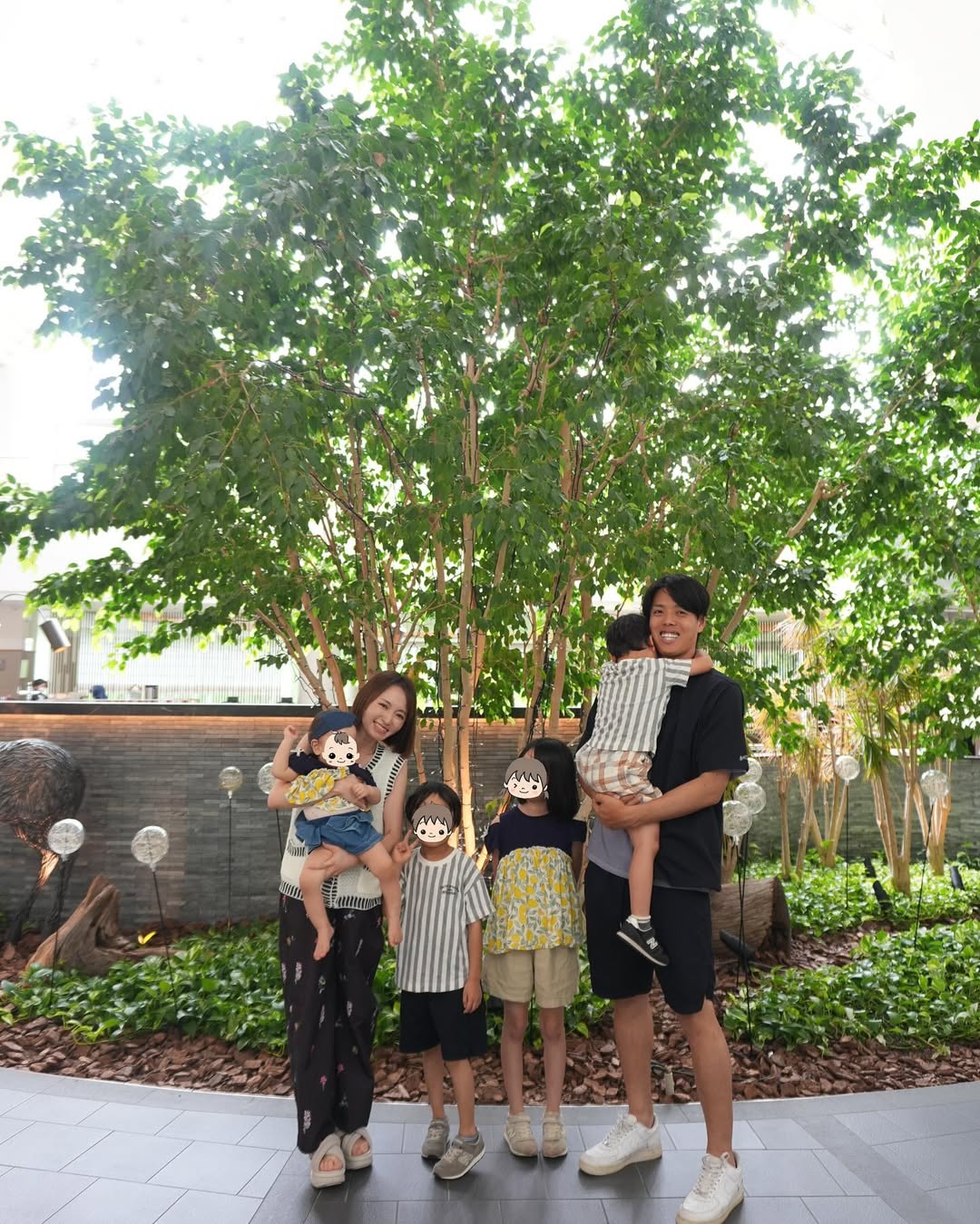 元モー娘。紺野あさ美が家族ショットを披露「2日間子供たちも、大人も楽しんできました」