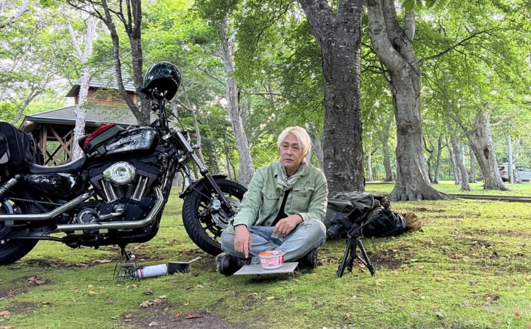 「人生は1回」ヒロシ、北海道バイク旅での“台風・財布紛失・転倒”すらも笑い飛ばす