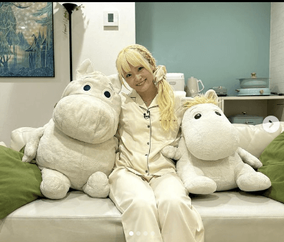 STARDOM なつぽい、ムーミンとのパジャマパーティー姿を披露！ファンから「可愛すぎる」と絶賛の声