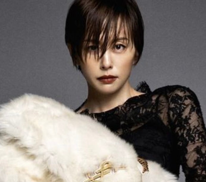 「ばりかっけえ！！」米倉涼子の最新ショットが話題に