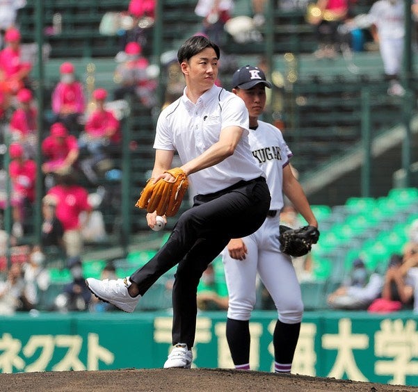 ⚾️斎藤佑樹さんが甲子園に帰ってきた！？16年前と変わらない姿にネット上感動の嵐🌀