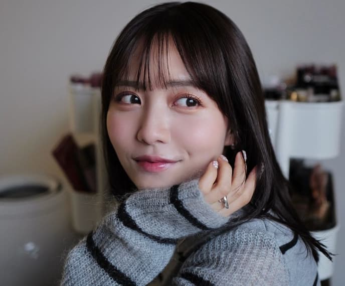 「いつもより可愛さ倍増やないかーい」新田さちかが秋の新作コスメを紹介！