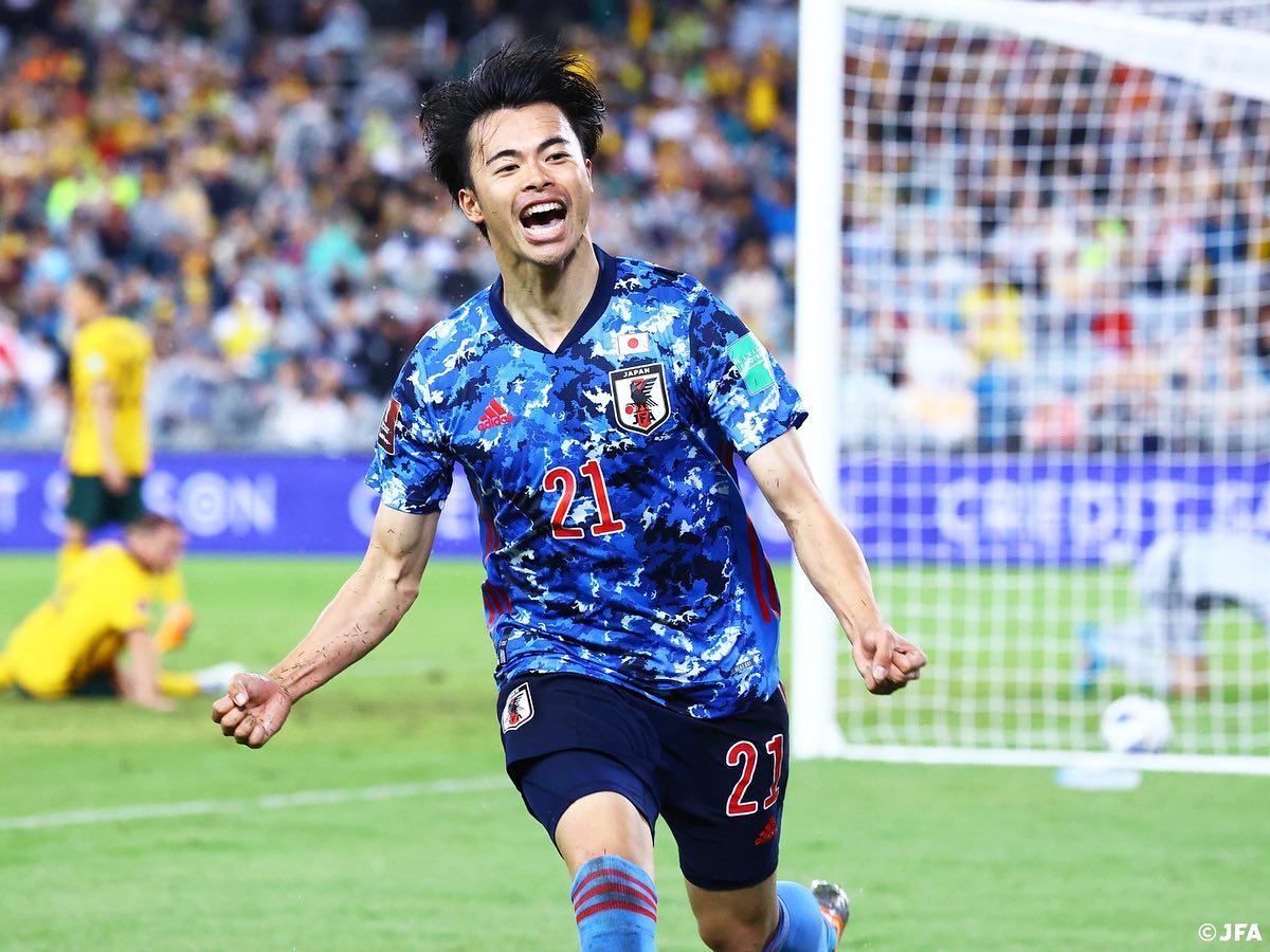 “人生で一番○○なゴール”W杯へ導く2発⚽️⚽️三笘薫が写真で振り返る