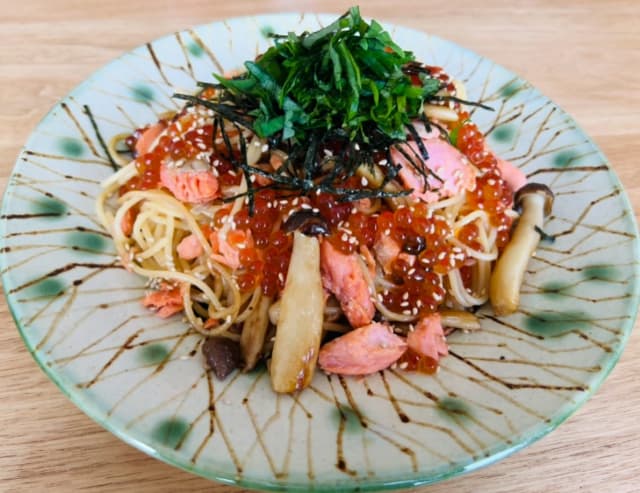 今井翼が自慢の料理を披露「開店したら来てくれますか？？」