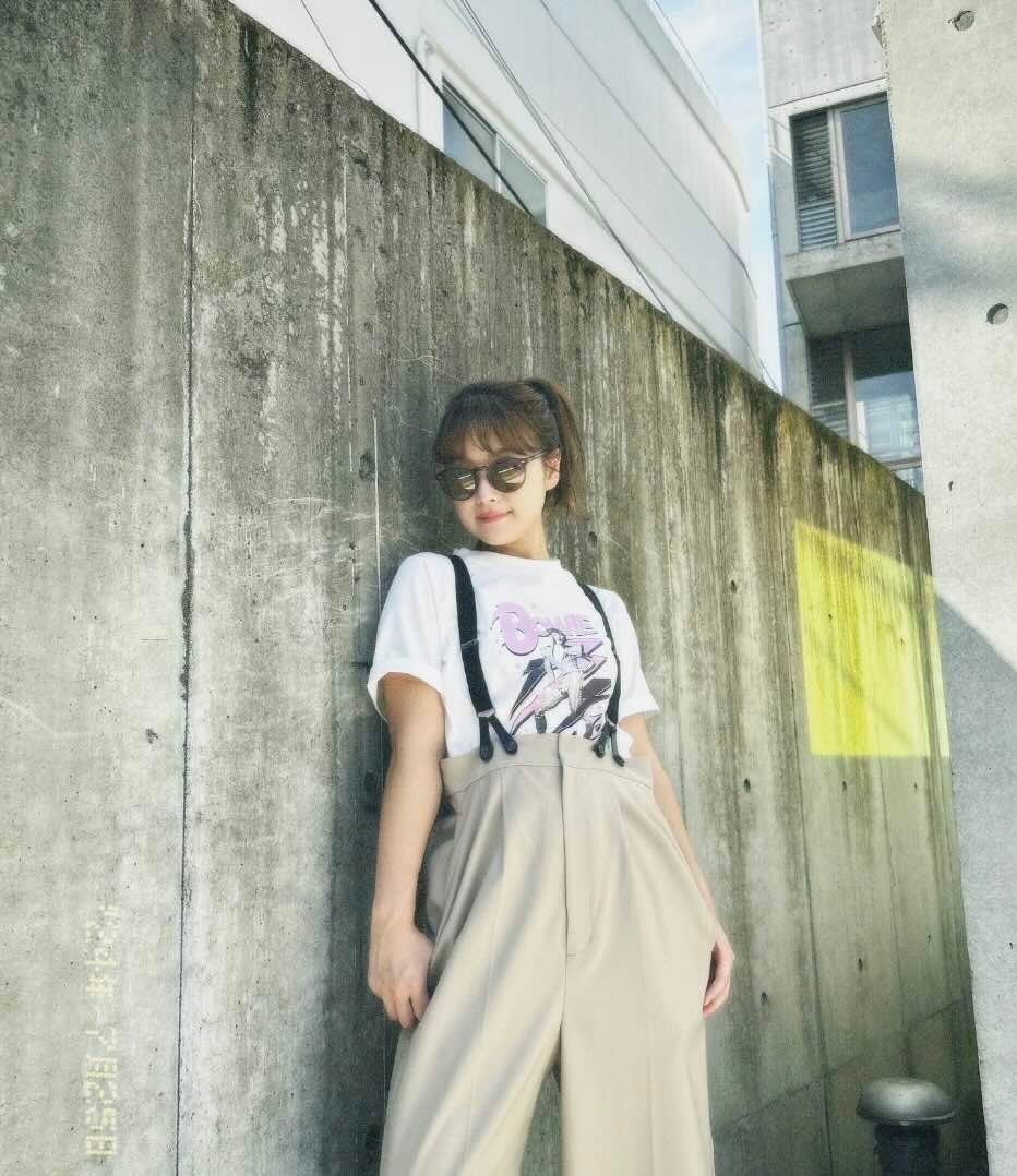 鈴木奈々が昨日の夏っぽコーデを紹介！