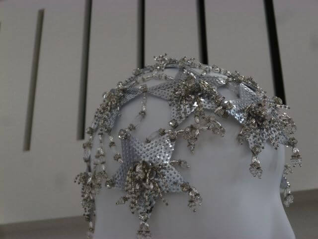 江端妃咲が魅せられた“月の輝き”。anakadaisuke 2025秋冬展で見た幻想の世界