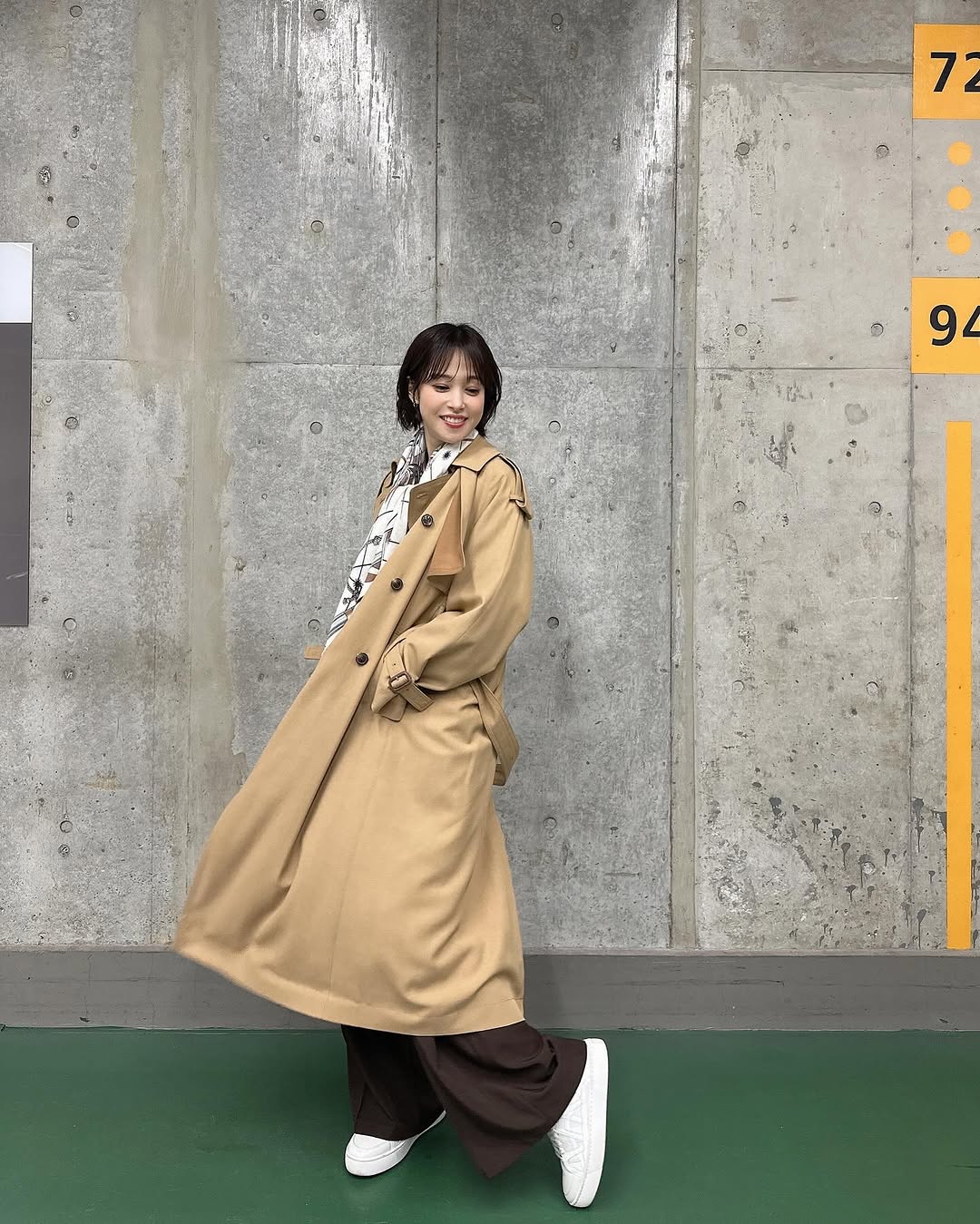 鷲見玲奈が季節に先駆けトレンチコートを解禁！花粉症の悩みも告白「体質変わったから？」