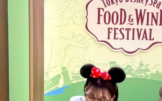 上村彩子が親子でディズニーへ「少し早めの母の日の贈り物になったでしょうか」