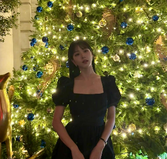 BLACKPINK・ジスのクリスマスショットが全世界で話題に🎄📸「かわいすぎる！！」