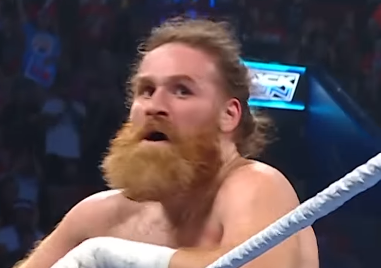 WWE サミ・ゼイン、スマックダウンで大歓声！会場を揺らす“電撃エントリー”