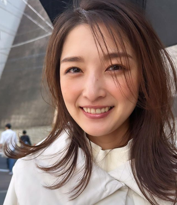 2児の母・元モー娘石川梨華の可愛すぎるオフショットが話題💖「まさに女神❤️」