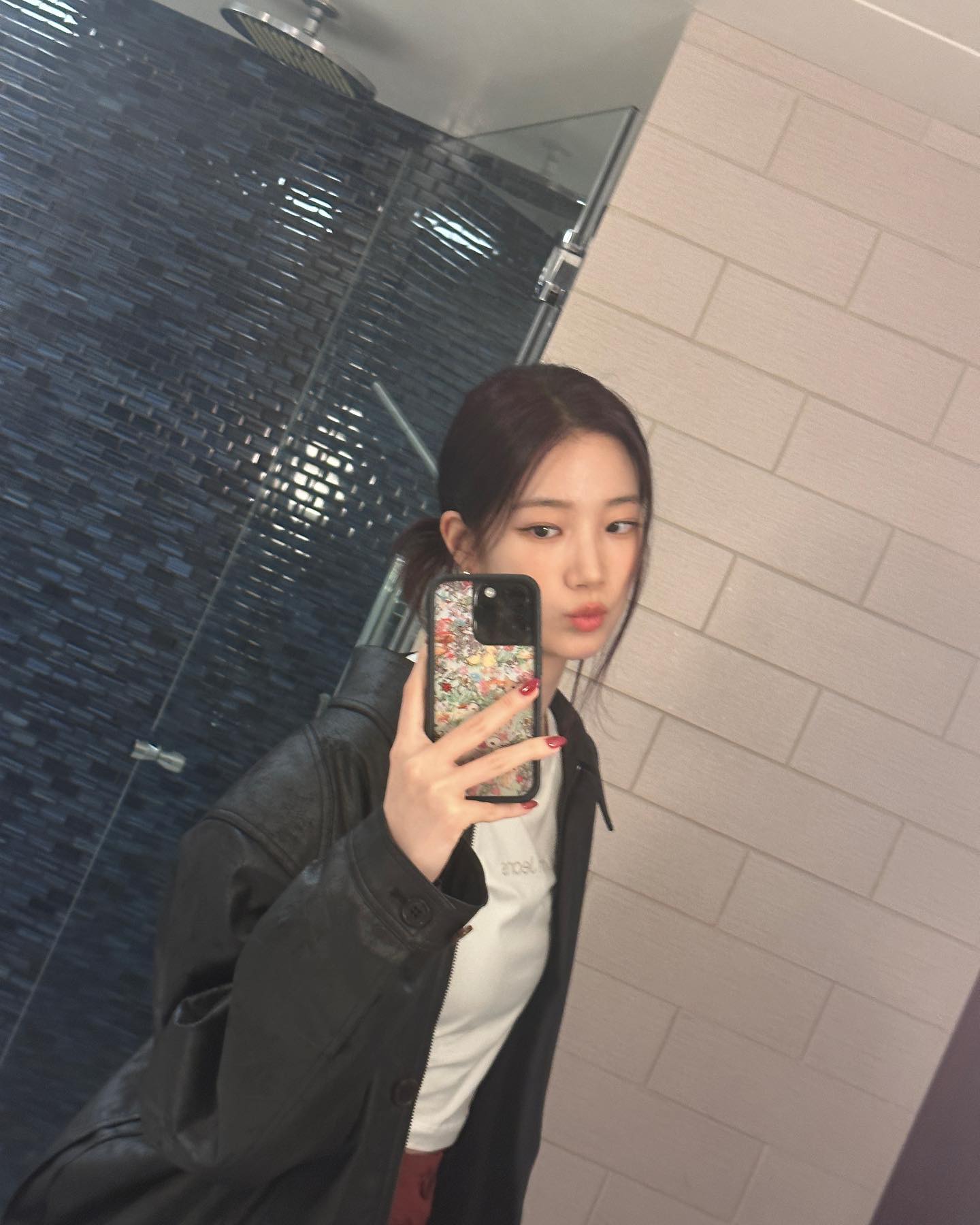 「美しすぎる🥺」LE SSERAFIM ・カズハがオフを満喫☕️