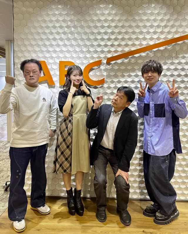 アインシュタイン灰春ナイトの牧野真莉愛さん