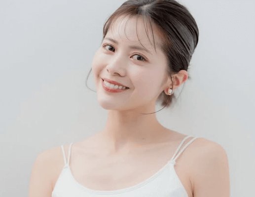 「めちゃくちゃセクシー」美女ランナー、モデルな1日の”ヘソ出し・ヴィーナスショット”を披露！ギャップにファン悶絶「メチャクチャ美しい」