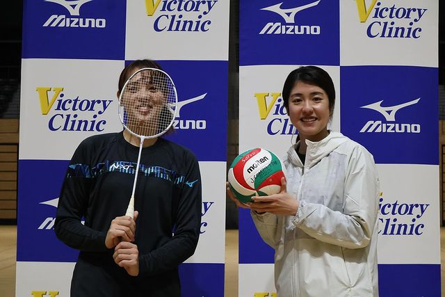 元バレー日本代表・迫田さおり、元日本代表バド選手とのお茶目ショットが可愛すぎると話題！