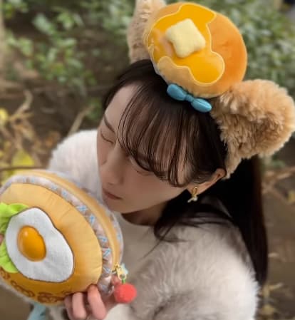 「はぁああ可愛いです、、」「かわいいですね」松井玲奈が懐かし動画をシェア！可愛さを爆発させファンを魅了！？