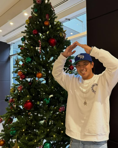 ロッテ・愛斗、クリスマス投稿にファンほっこり